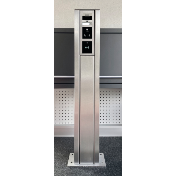 2N VA-Stele - für IP-Verso Personen Bedienhöhe 1,54m